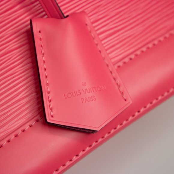 Louis Vuitton Epi Alma BB Dragon Fruit (Discontinued Color) - Picture 2 of 14